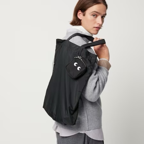 New Uniqlo x Anya Hindmarch Black Packable Bag - Picture 2 of 16